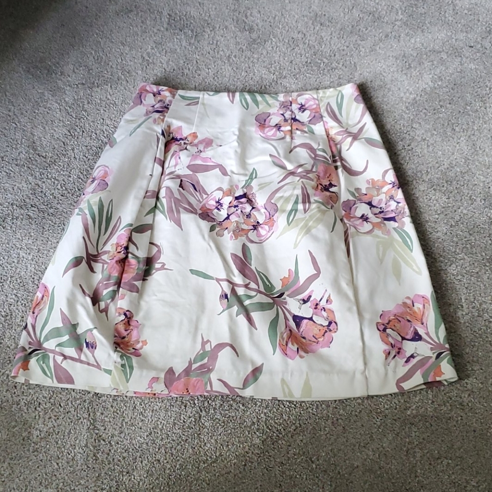 Cute floral skirt